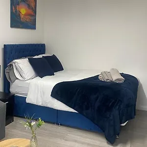 Bv Royal Comfy Seven Queensgate , Huddersfield United Kingdom